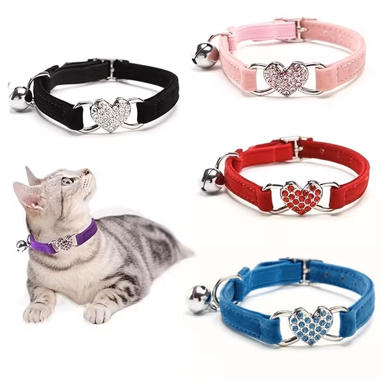 Suministro de productos para mascotas Collar de nailon para perros y gatos con cascabel